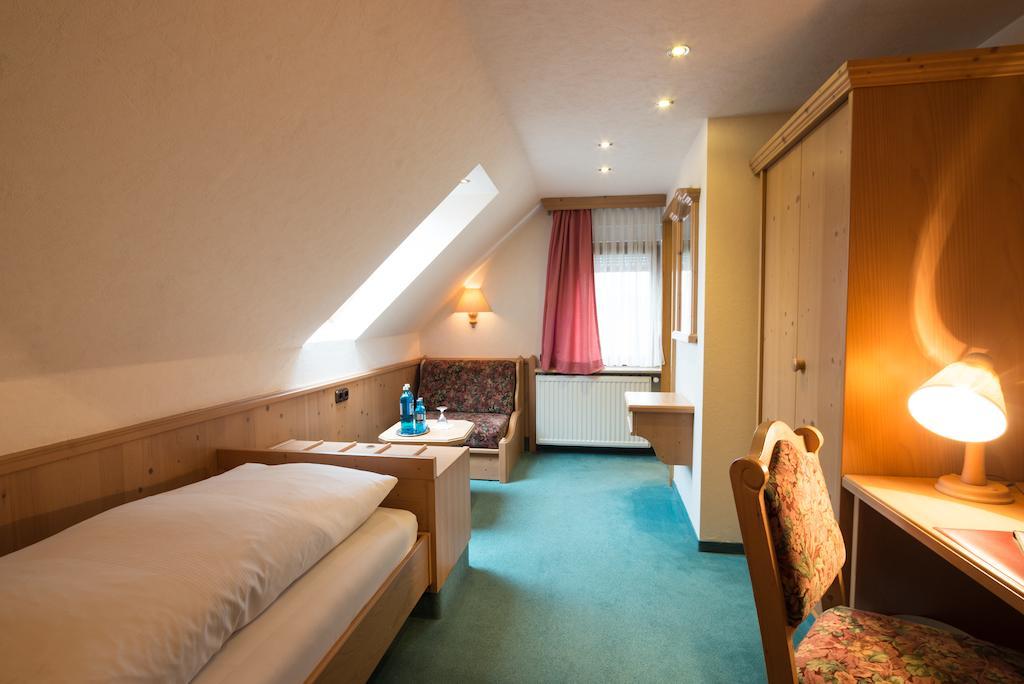 Gasthuis Hotel-gasthof Weisses Ross Schwaig bei Nürnberg