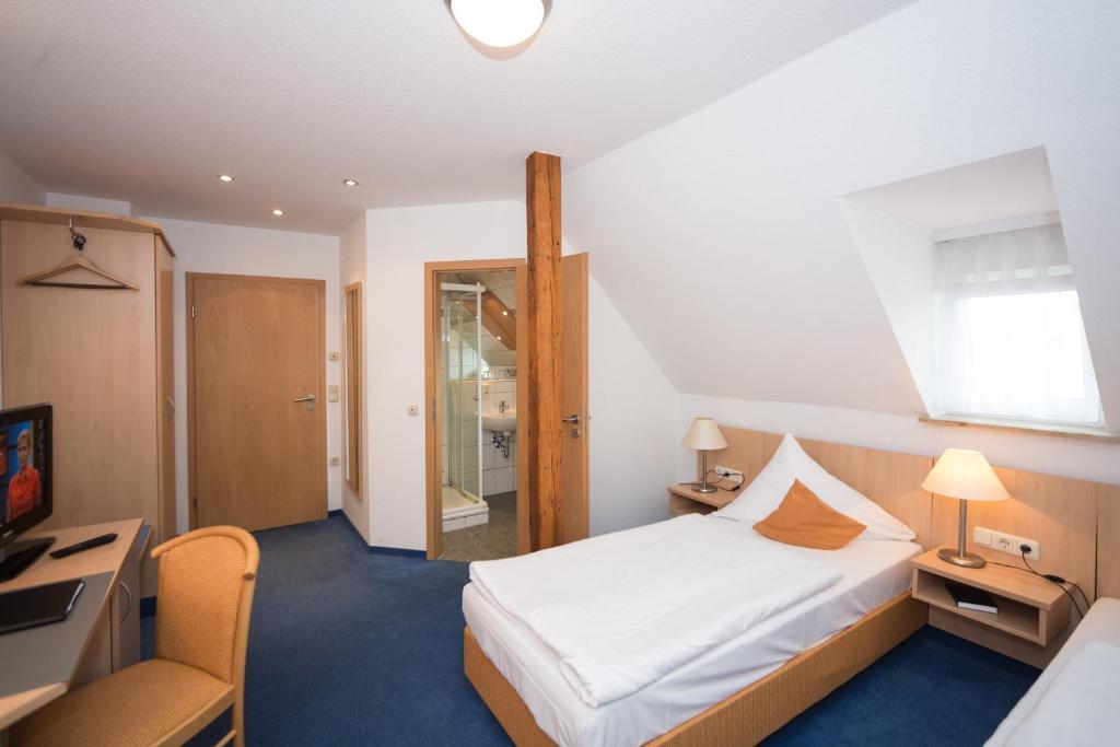 Hotel-gasthof Weisses Ross Gasthuis Schwaig bei Nürnberg